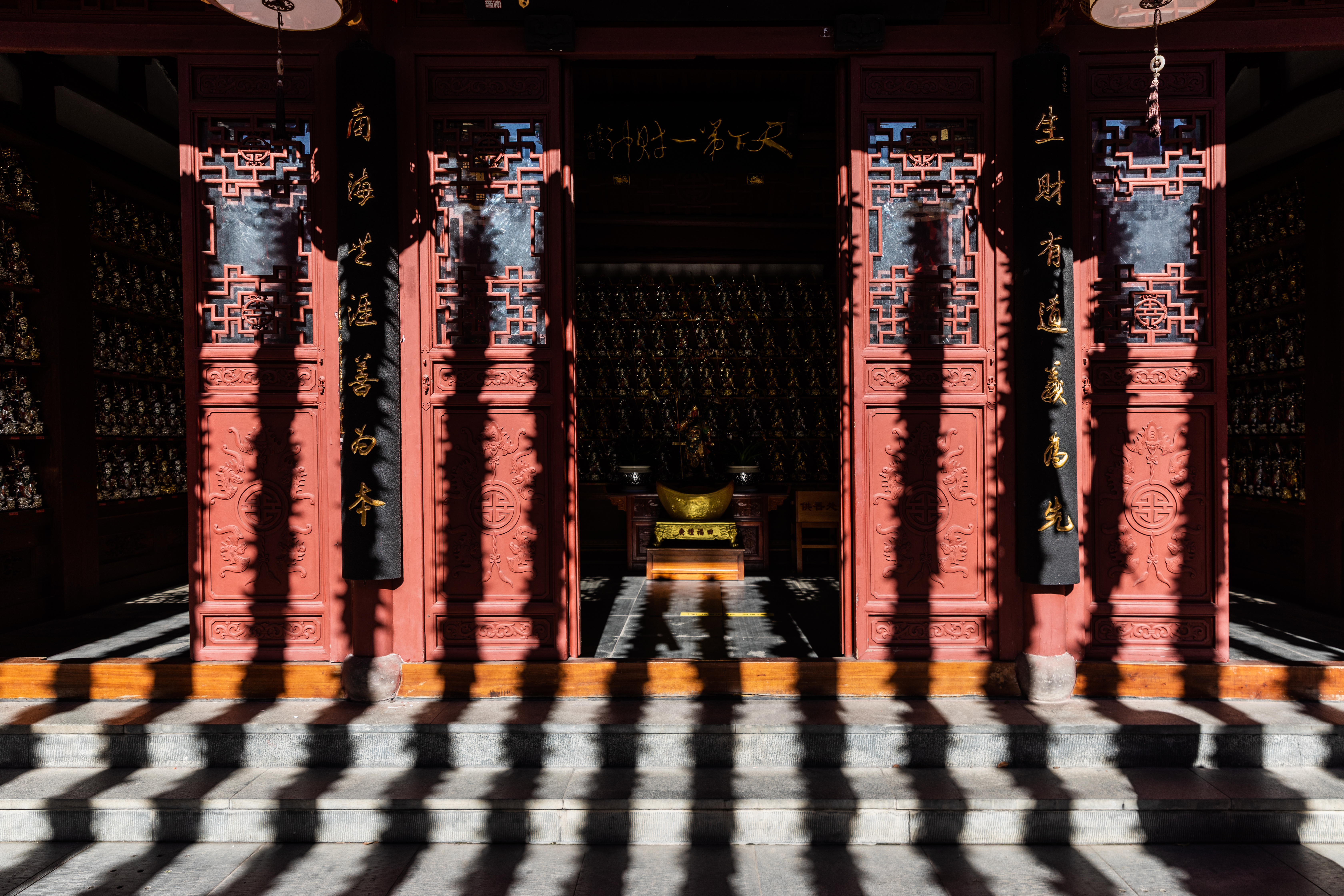 Lingshun Temple — the God of Wealth Temple on North Peak Hangzhou